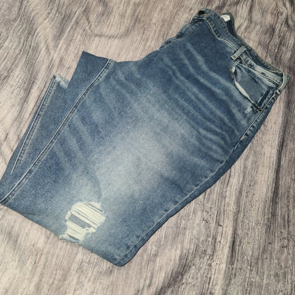 Lane Bryant High-Rise‎ Straight Leg Distressed Denim Jeans Magic Waistband Sz 26